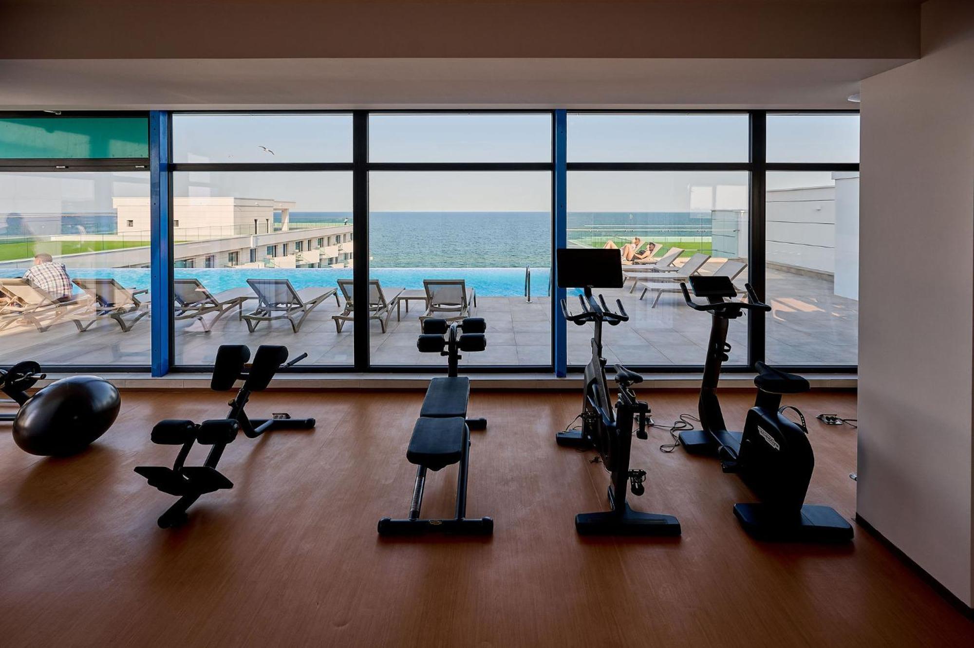 Ademar Luxury Apartment- Spa&Pool Beach Resort Mamaia Exterior photo